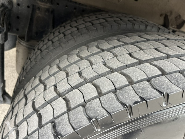 Vrachtwagen MAN 18.290