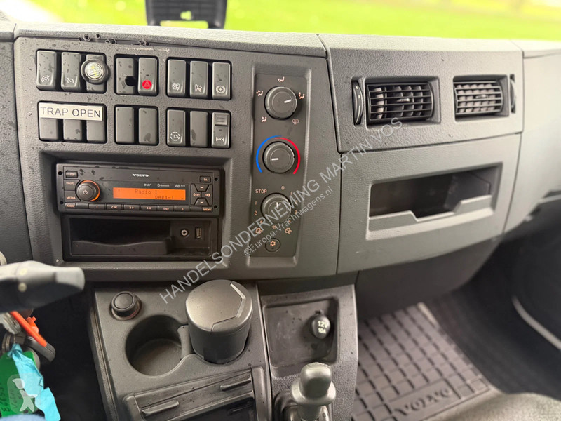 Teherautó Volvo 250.18