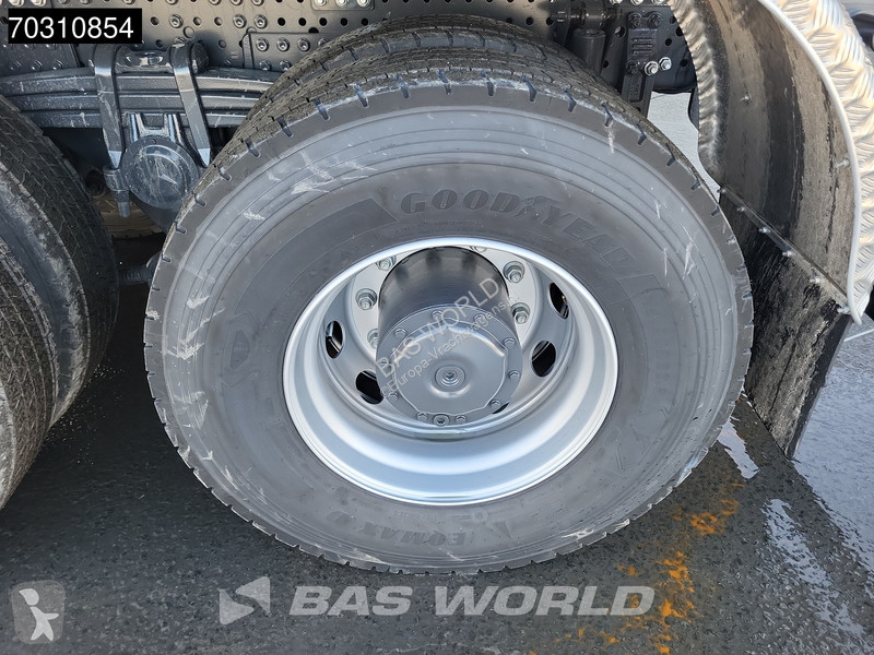 Teherautó Mercedes 4242 8X4 NEW! 20m3 Tipper...