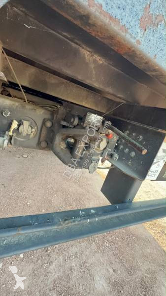 Teherautó Renault 320 DCI