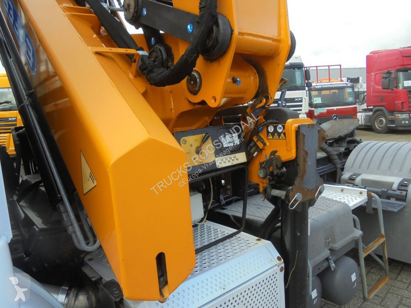 Camion Mercedes 1846 + Euro 5 + EFFER 250 Crane...