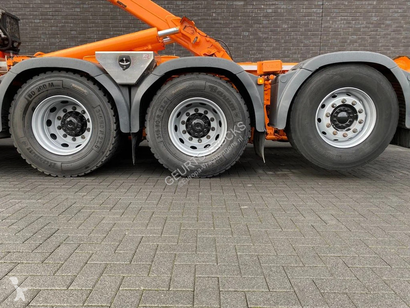 Kamion MAN 35.480 8X4 TRIDEM + 20 TON HAAKARM +...