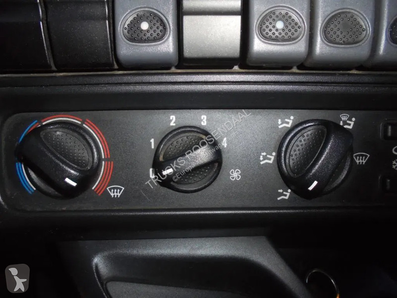 Camion Iveco 450 + Euro 5 + Zandzuiger + Manual...