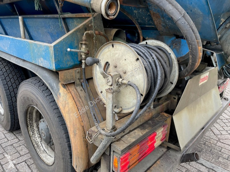 Camião Mercedes ACTROS 4140 8X4 EURO 3 / VACUUM