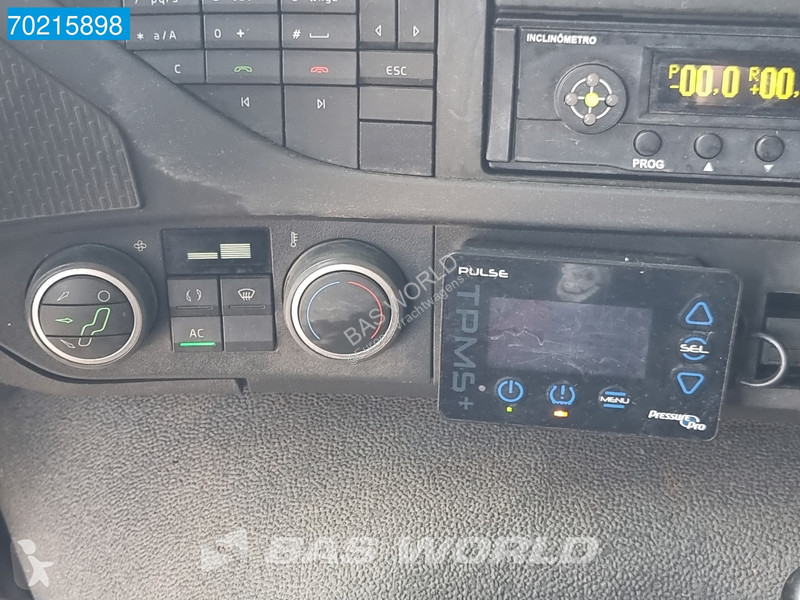 Camion Volvo 520 10X4 Mining Truck 50T Payload...