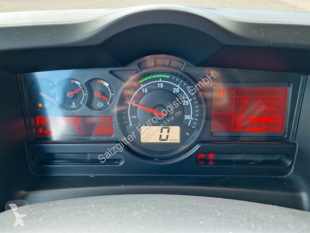 Lastbil Renault D wide / Ladebordwand / Getränke