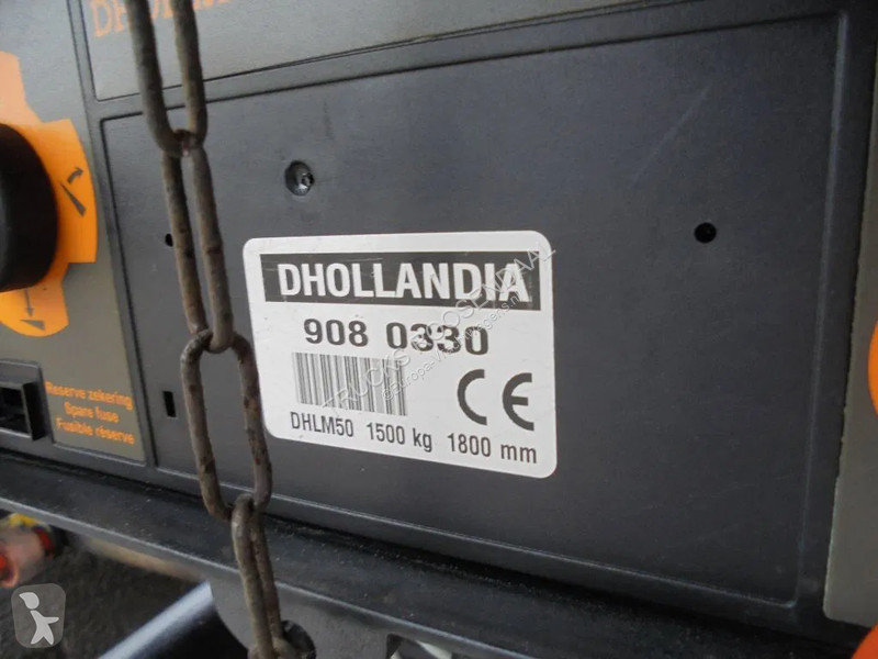 Kamion DAF 210 + 12T + Euro 5 + Dhollandia Lift