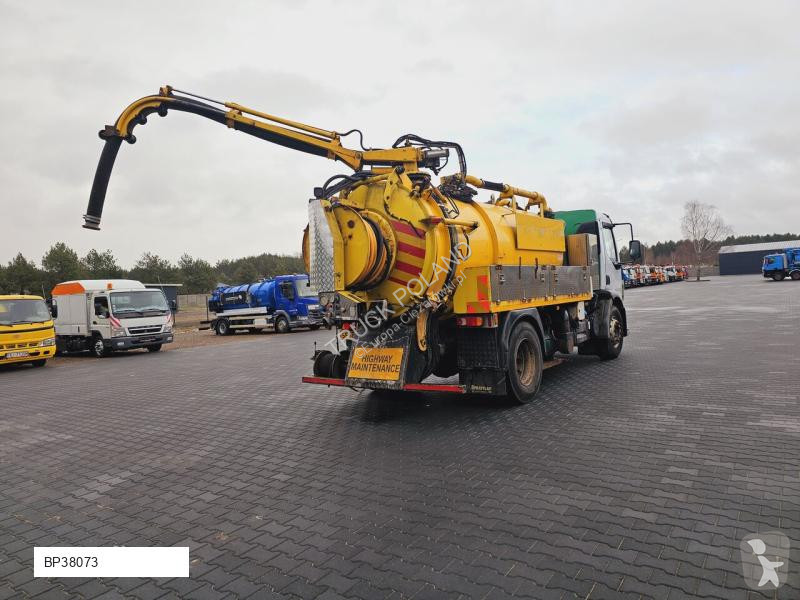 شاحنة Volvo FULLER TANKERS 2008 WUKO for...