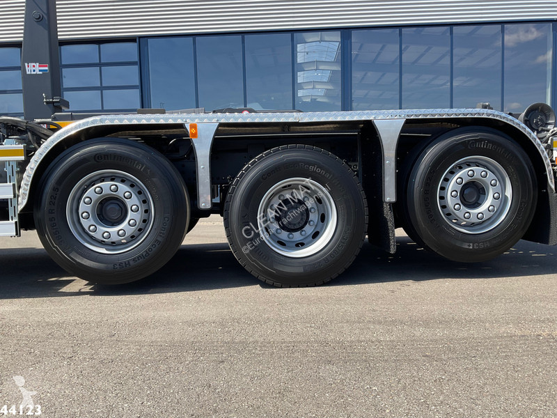 Camion Volvo 420 8x2 Hiab 25 Tonmeter laadkraan...
