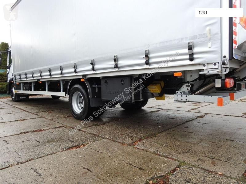 Camion Iveco EUROCARGO 120-250 NOWY PLANDEKA...