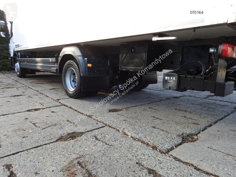 Camión Mercedes ATEGO 12.24 KONTENER CHŁODNIA...