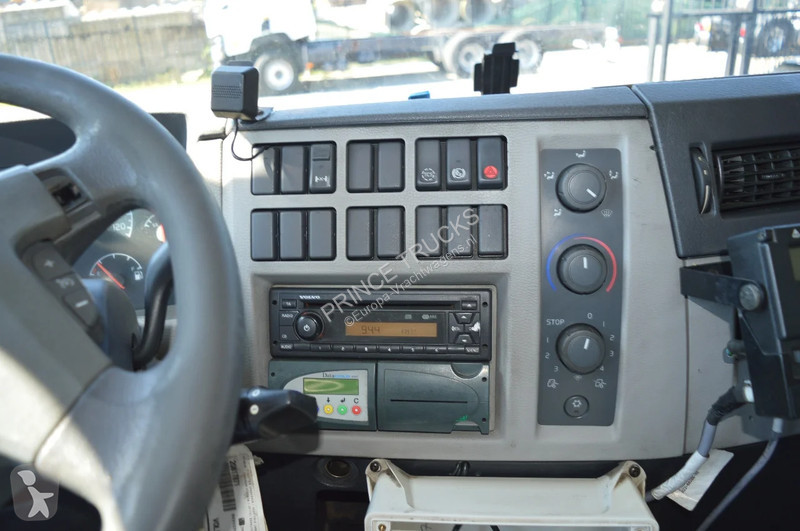 Vrachtwagen Volvo FE 260 * EURO5 * CARRIER...