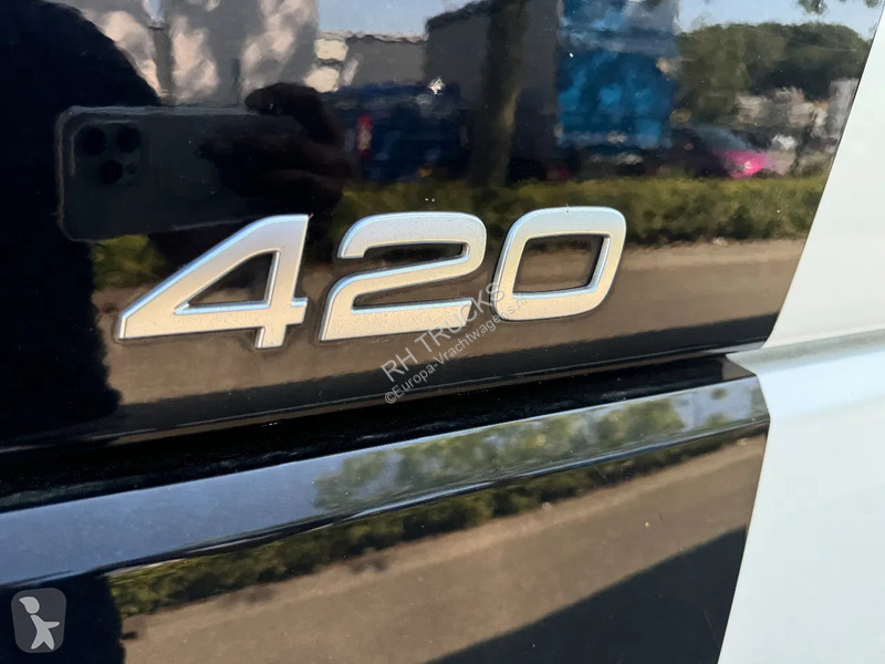 Kamion Volvo 12420 4X2 EURO 3+ BURG HANGER +...