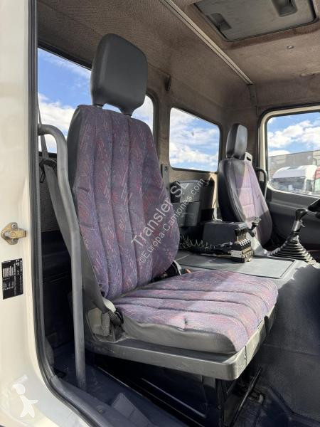 Camião Mercedes 1828K