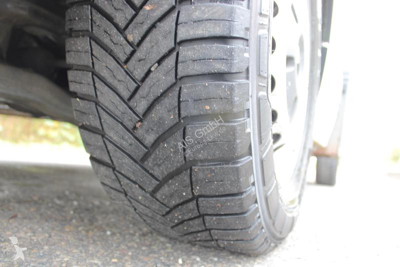 Camion Mercedes 310 CDI Cold Car 3+3 Ice- 33°C...