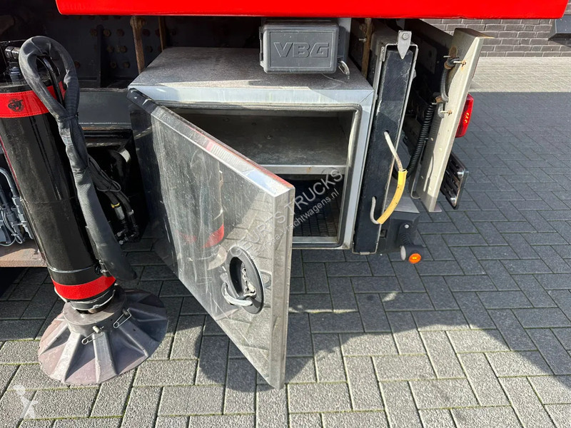 Camion Volvo 10X4 + FASSI F1650RAL.2.28 + JIB...