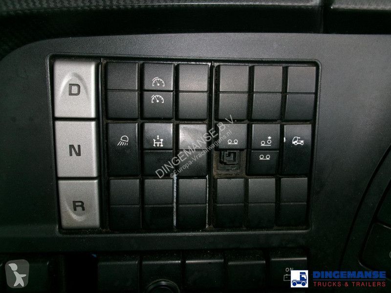 Camion Iveco 310 6x2 Euro 6 + Atlas 129.3V A11...