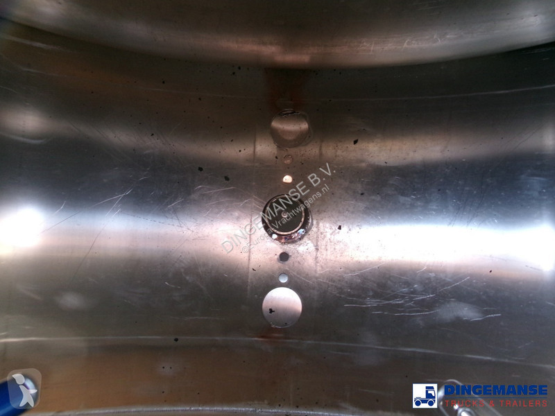 Camion Renault 310 6x2 fuel tank 19 m3 / 5 comp...