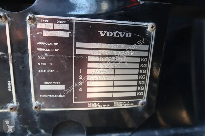 Kamion Volvo L L  - 1963 - Oldtimer