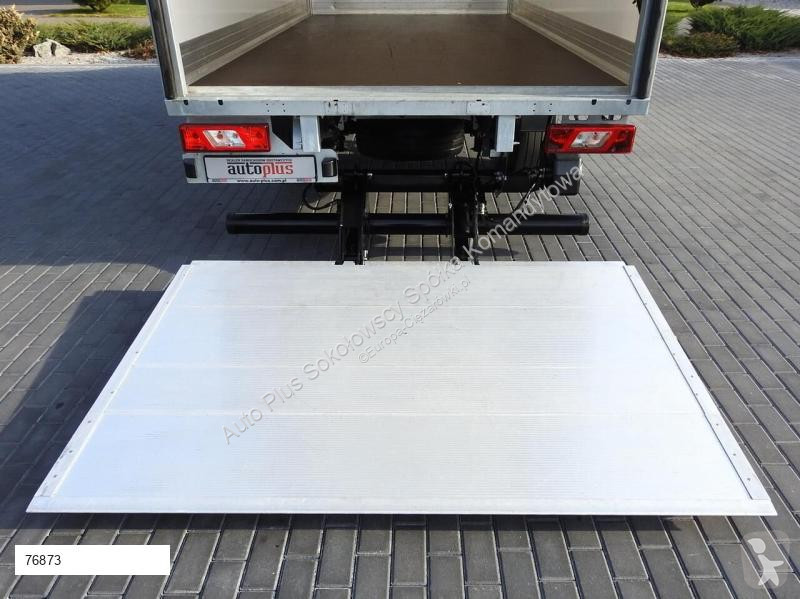 Camion Ford TRANSIT KONTENER WINDA 8 PALET...