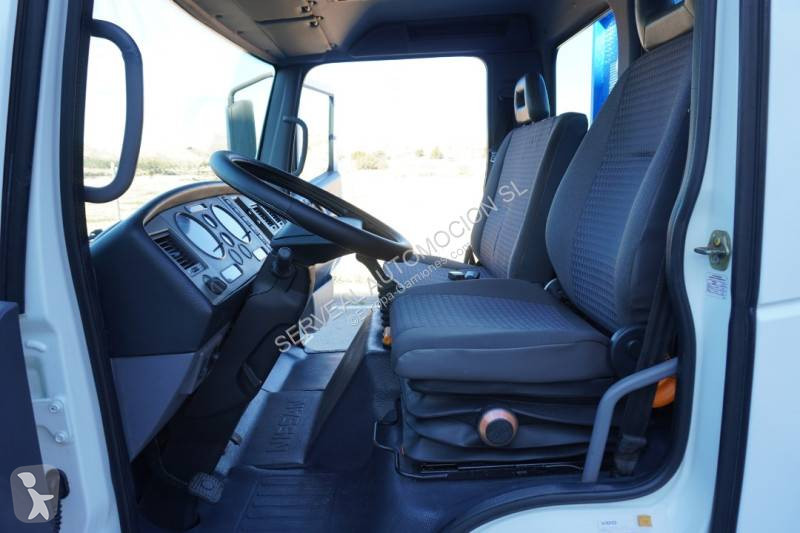 Camion Nissan