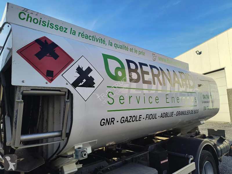 Camion Renault 210 CARBURANT / FUEL 10500L - 3...