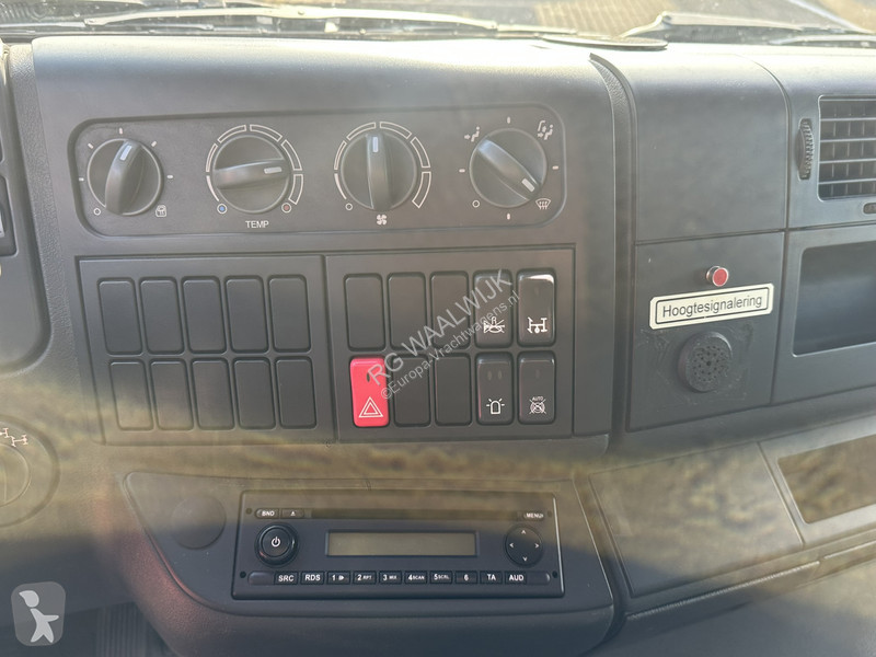 Traktor MAN TGM 18-290 4x4 Kraan met Open...