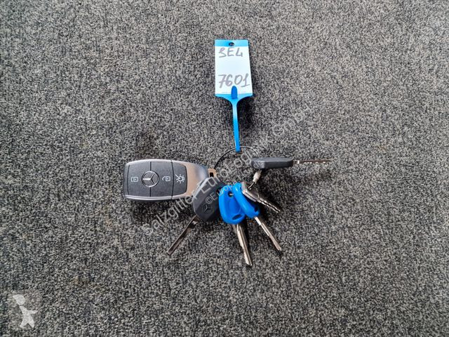 Lastbil med släp Mercedes 2548 / Retarder /...