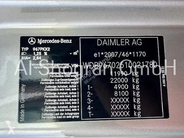 Kamion Mercedes 1218 Carrier Supra...