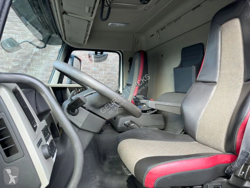 Camión Volvo 8X4 + STETTER 9 M3 MIXER/MISCHER +...