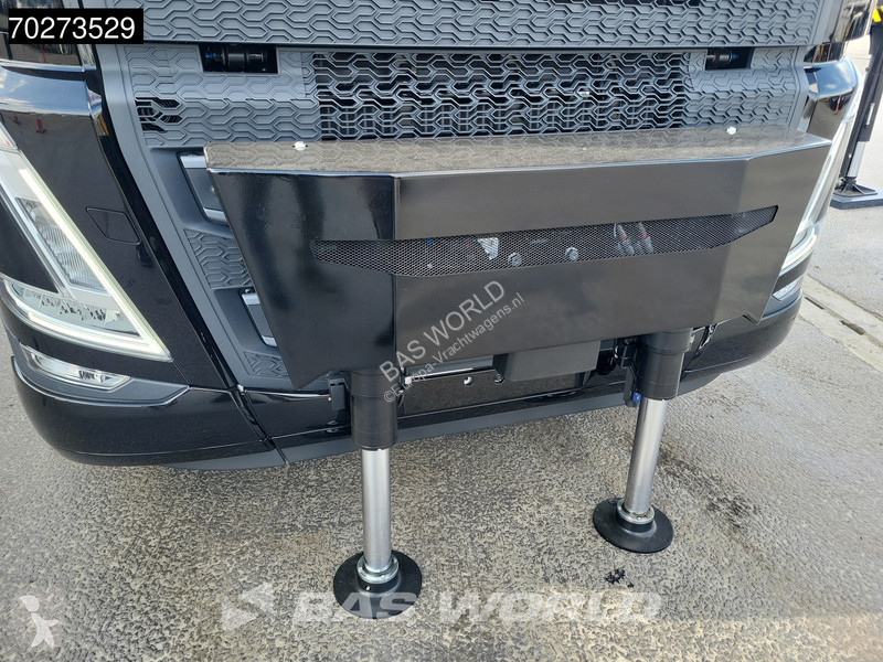 Camion Volvo 500 8X2 Palfinger PK92002 SH Crane...