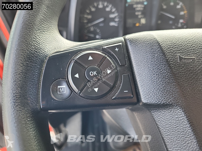 Vrachtwagen Mercedes 1827 4X2 19tonner 2000kg...
