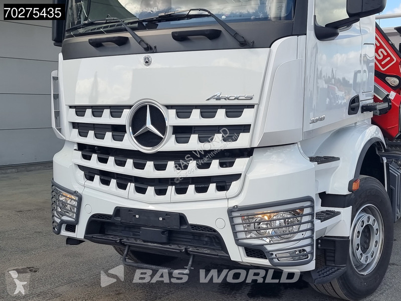 Kamion Mercedes 3348 6X4 Fassi F255A2.24 Kran...