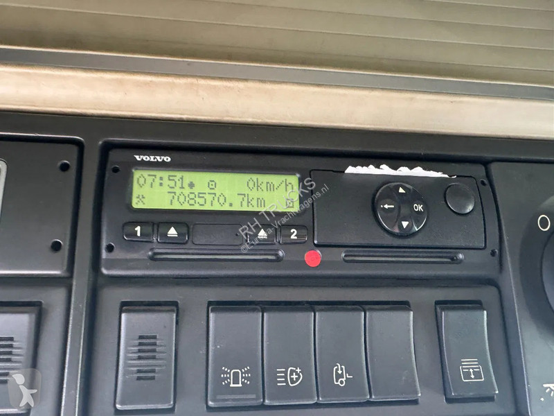 Kamion Volvo 6X4 - EURO 6 + PALFINGER EPSILON...