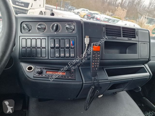 Kamion MAN 18.250 4X2 LL / Staplerhalterung