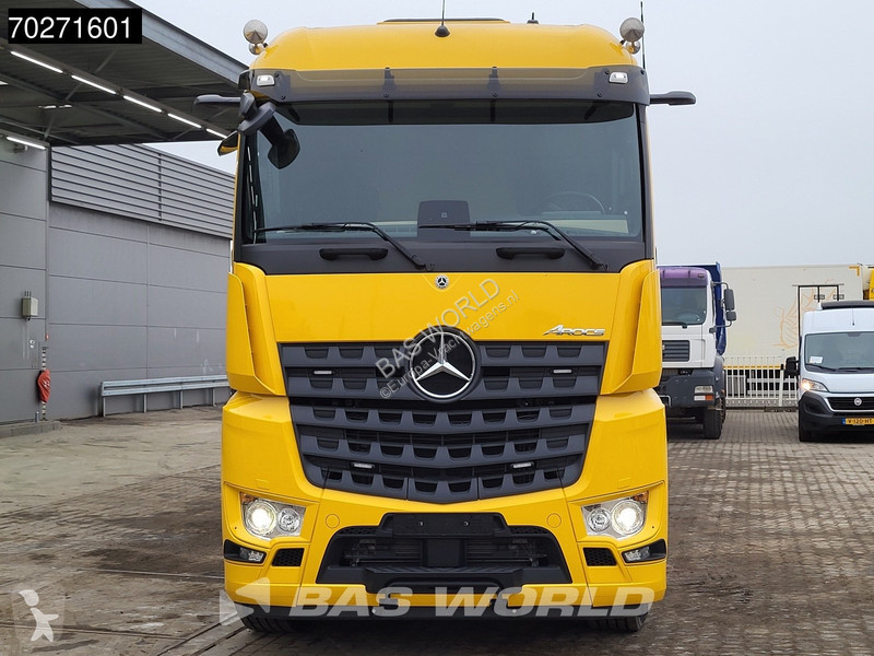 Camion Mercedes 4158 8X4 Miller Industries...