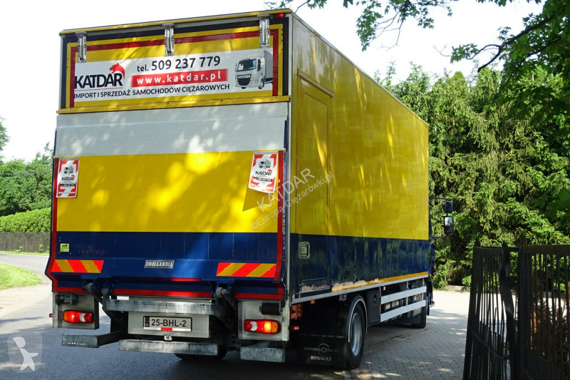 Camion Renault D12 Euro 6 kontener 18p z windą...