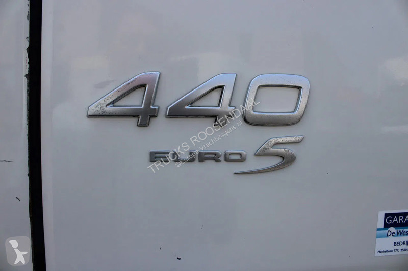 Camión Volvo 12440 +6X4+ HIAB 166E3 PRO + EURO...