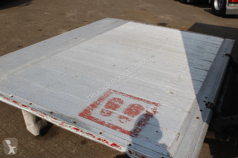 Camion DAF 210 + euro 6 + lift