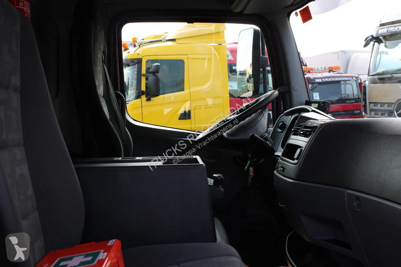 Camion Mercedes 1222 + carrier + lift + EURO 5