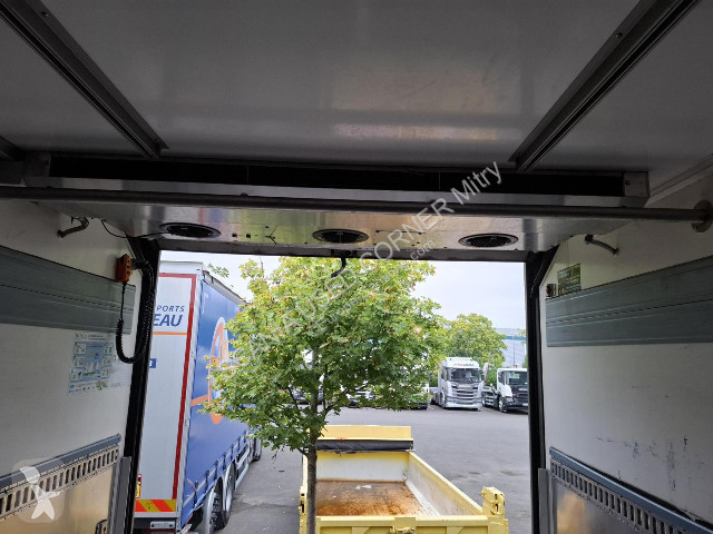 Camion Scania SCANIA