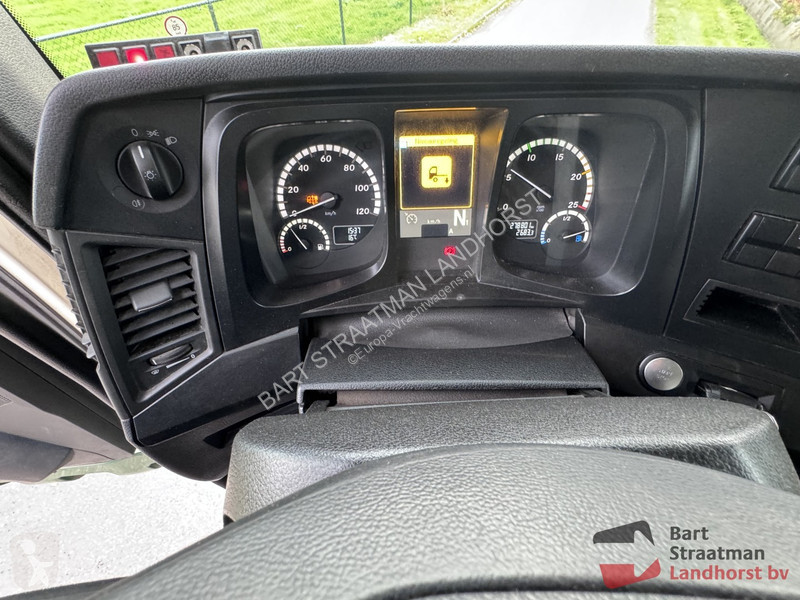 Camion Mercedes 3640 8x4 Euro 6 met haakarm...