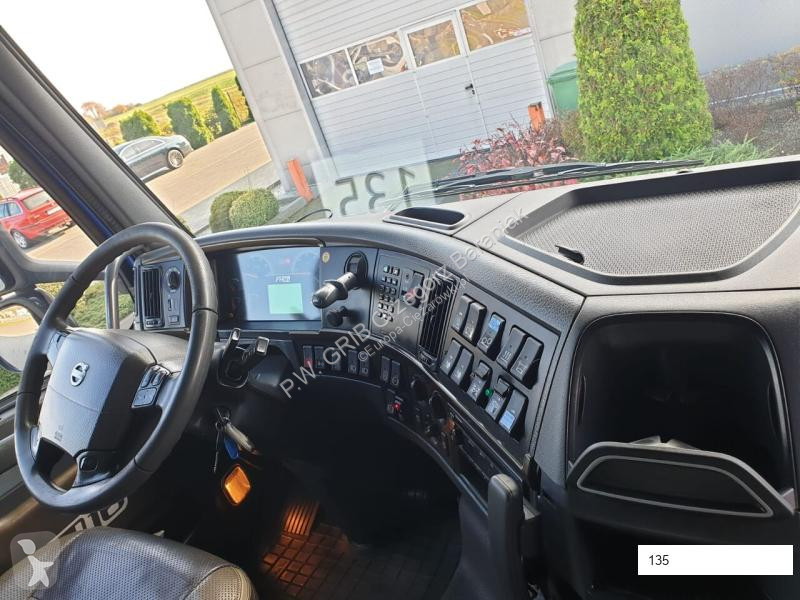 Camion Volvo 16 51S