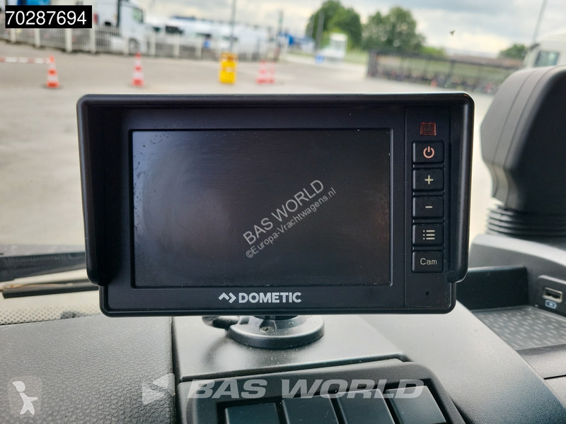 Kamion Iveco 120LE220 4X2 12tonner Carrier...