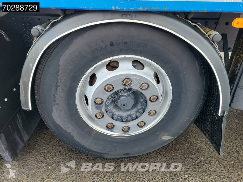 Camión Iveco X-Way 420 6X2 Machine transporter...
