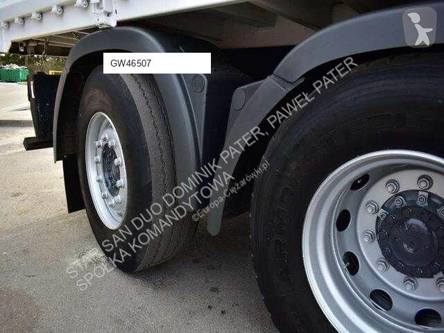 Camion MAN PK 33002