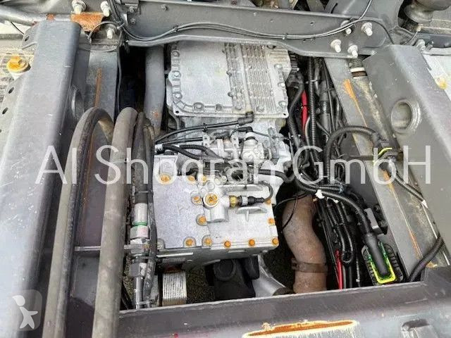 Camion Volvo 6X2/Meiller RS...