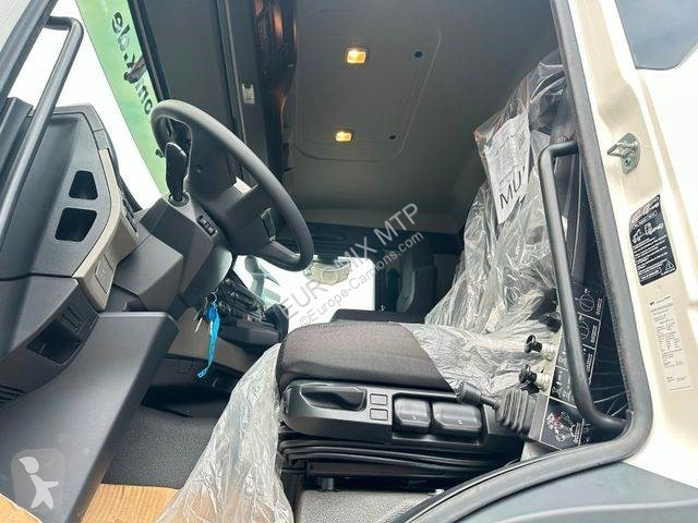 Kamion MAN TGS 33.440 6x6 /3-Seiten- Kipper /...