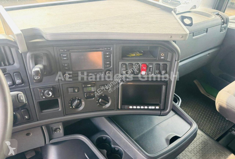 Camião Scania R440