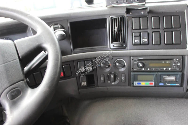 Kamion Volvo 330 * EURO5 * CARRIER SUPRA SILENT...
